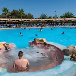 Apartahotel Flora Park & Aquarock