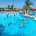 Apartahotel Flora Park & Aquarock 3*