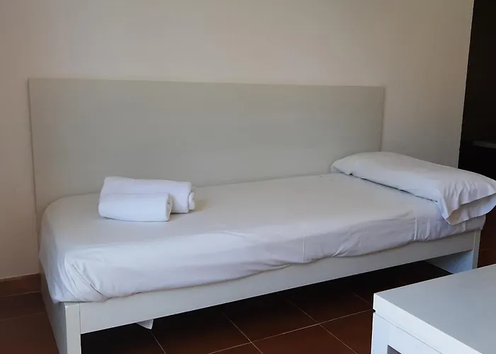 Flora Park & Aquarock 3* Cala'N Bosch (Menorca)