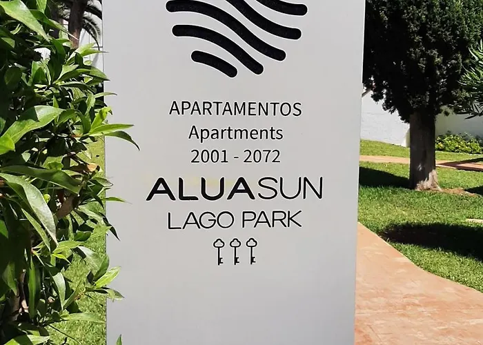 Apartmanhotel Flora Park & Aquarock Cala en Bosch